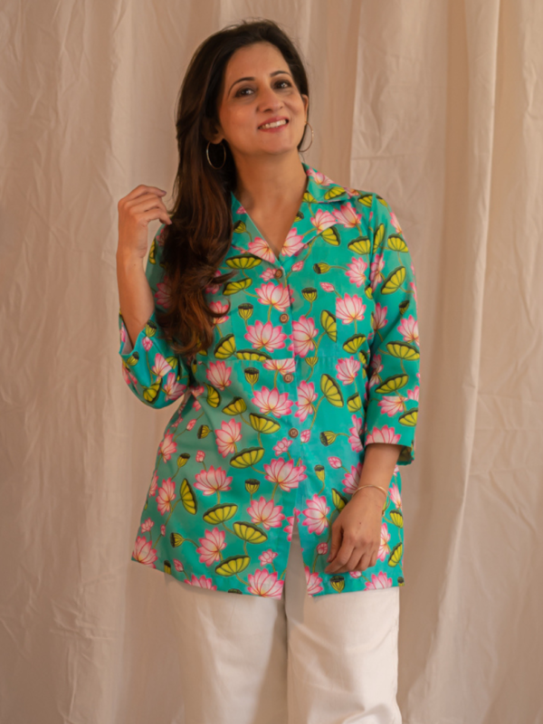 lotus print lapeled collar button downed tunic shirt